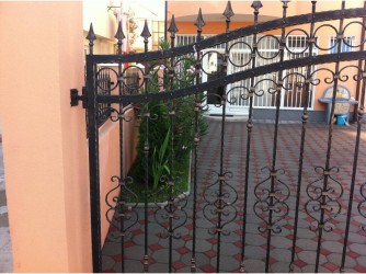 hotel-mostar-fence-left-side