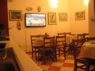 villasann-restaurant-inside