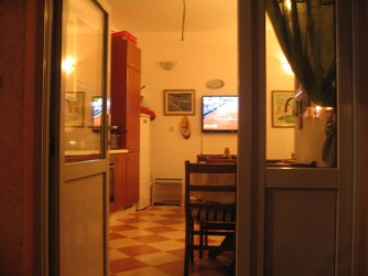 villasann-restaurant-view-entrance